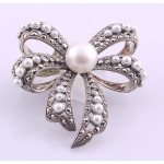 Vintage Style Pearl Bow Brooch